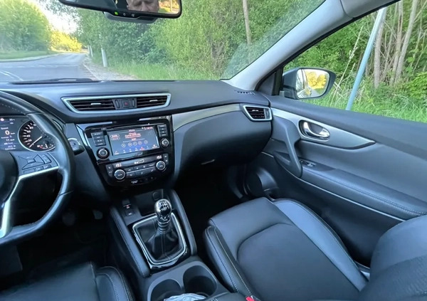 Nissan Qashqai cena 79900 przebieg: 92000, rok produkcji 2019 z Lipsko małe 781
